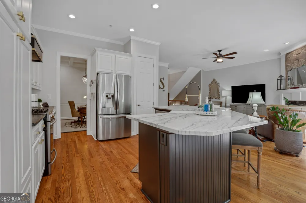 2555 Milford LN Alpharetta, GA 30009