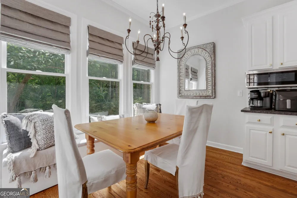 2555 Milford LN Alpharetta, GA 30009