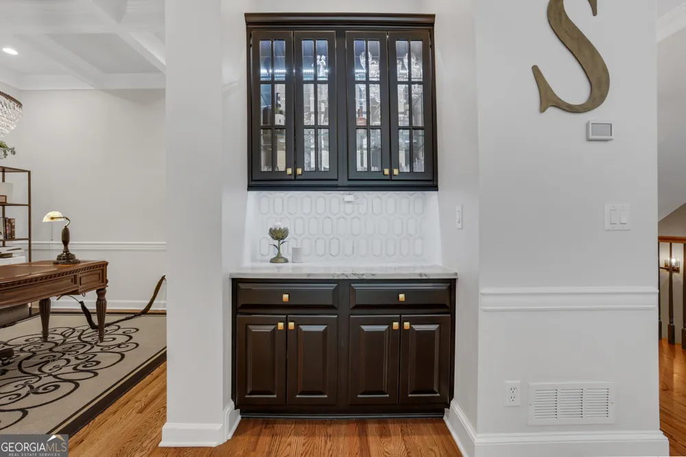2555 Milford LN Alpharetta, GA 30009