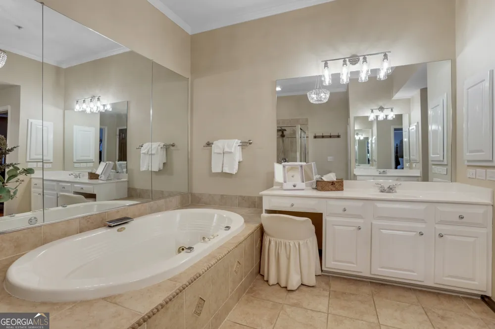 2555 Milford LN Alpharetta, GA 30009