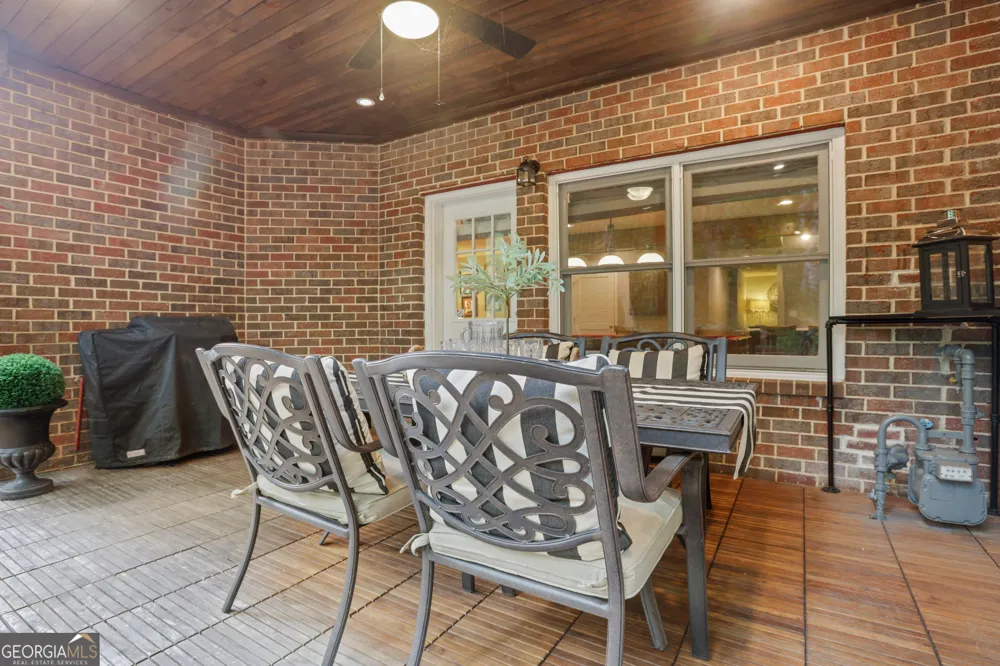 2555 Milford LN Alpharetta, GA 30009