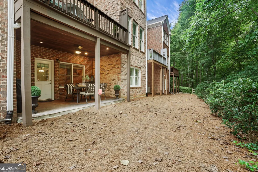 2555 Milford LN Alpharetta, GA 30009