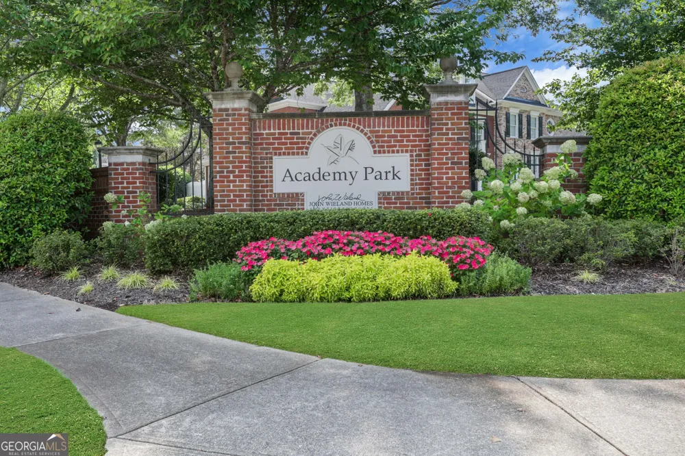 2555 Milford LN Alpharetta, GA 30009
