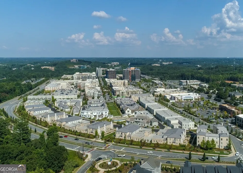 2555 Milford LN Alpharetta, GA 30009