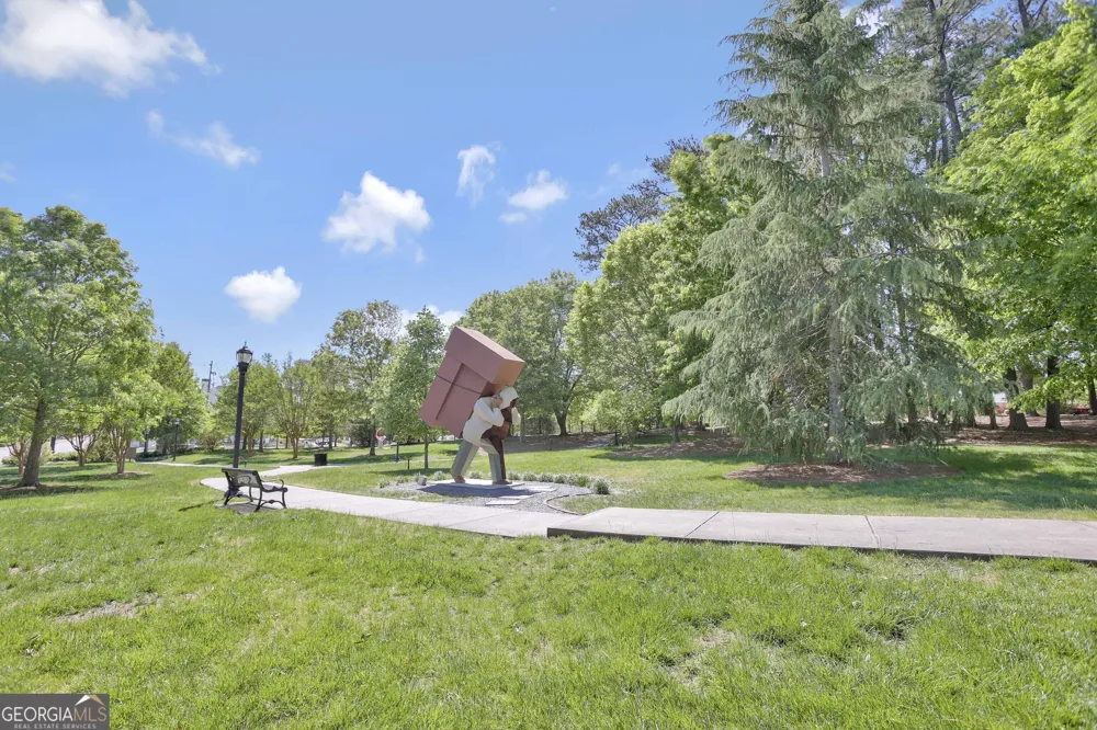 2555 Milford LN Alpharetta, GA 30009