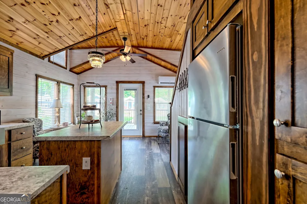 4960 Laurel Lodge RD Clarkesville, GA 30523