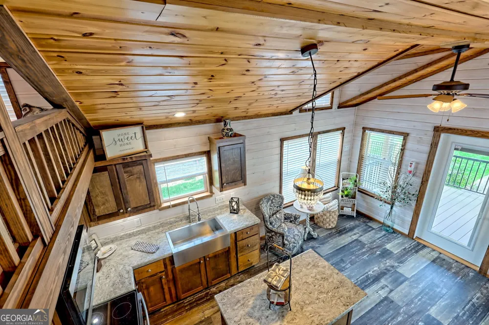 4960 Laurel Lodge RD Clarkesville, GA 30523