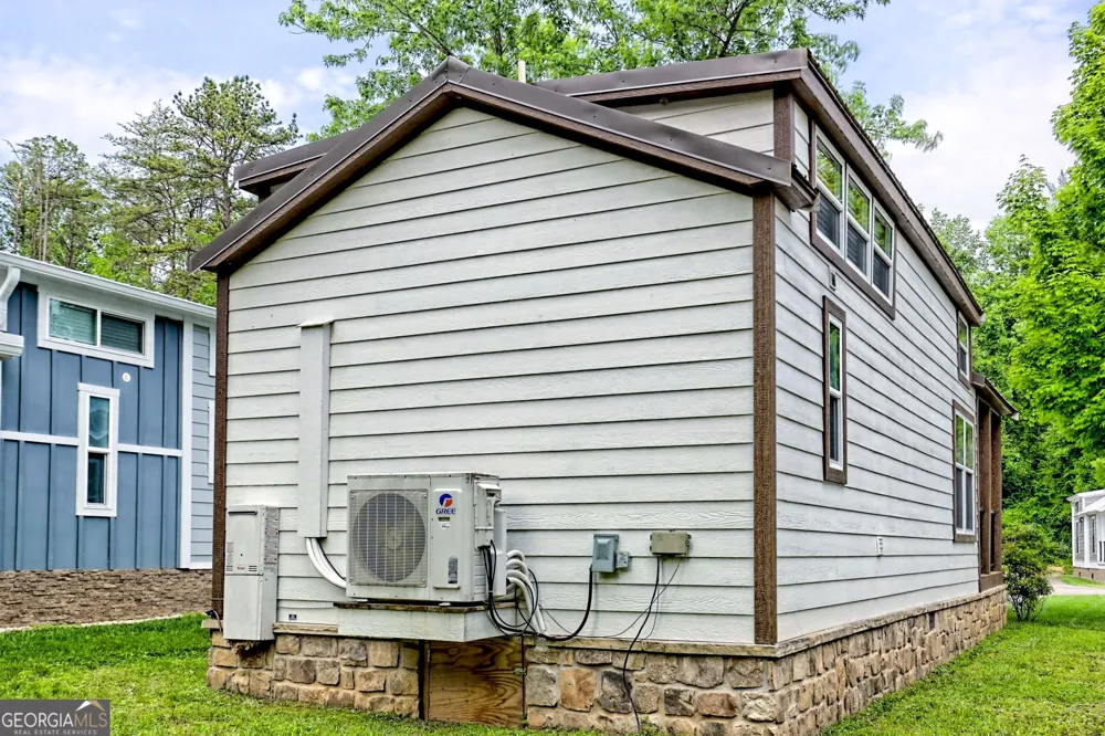 4960 Laurel Lodge RD Clarkesville, GA 30523