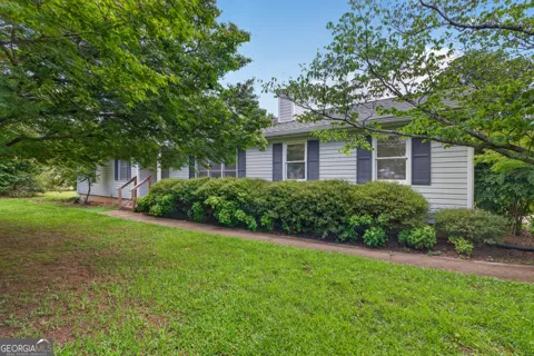 152 Wellington DR