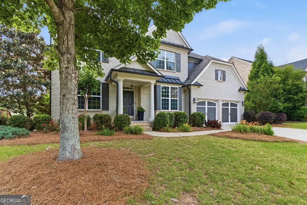 2855 Etienne LN Cumming, GA 30041