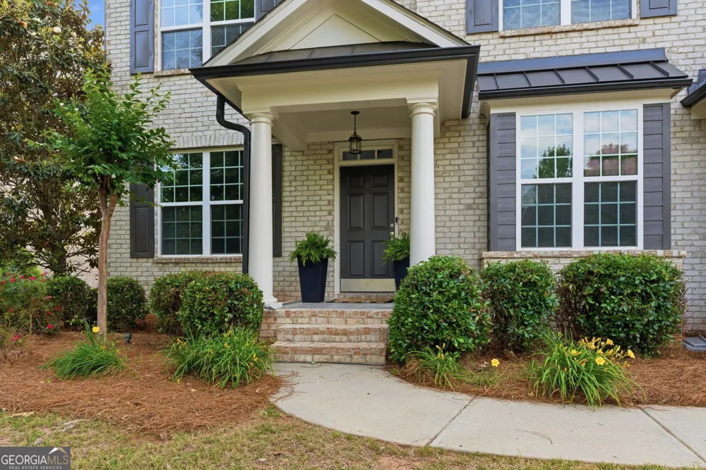2855 Etienne LN Cumming, GA 30041