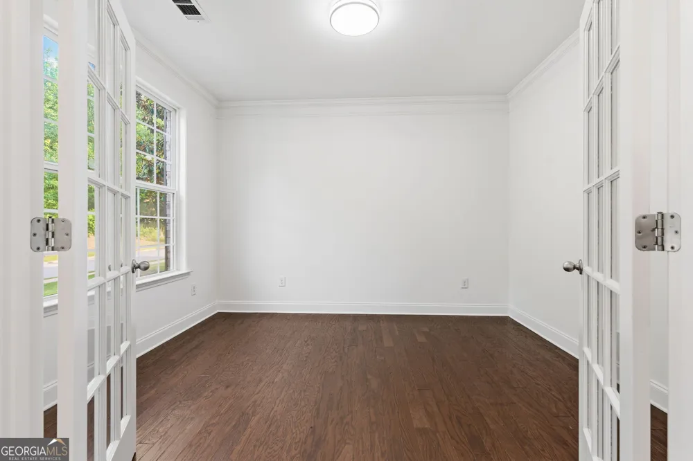 2855 Etienne LN Cumming, GA 30041