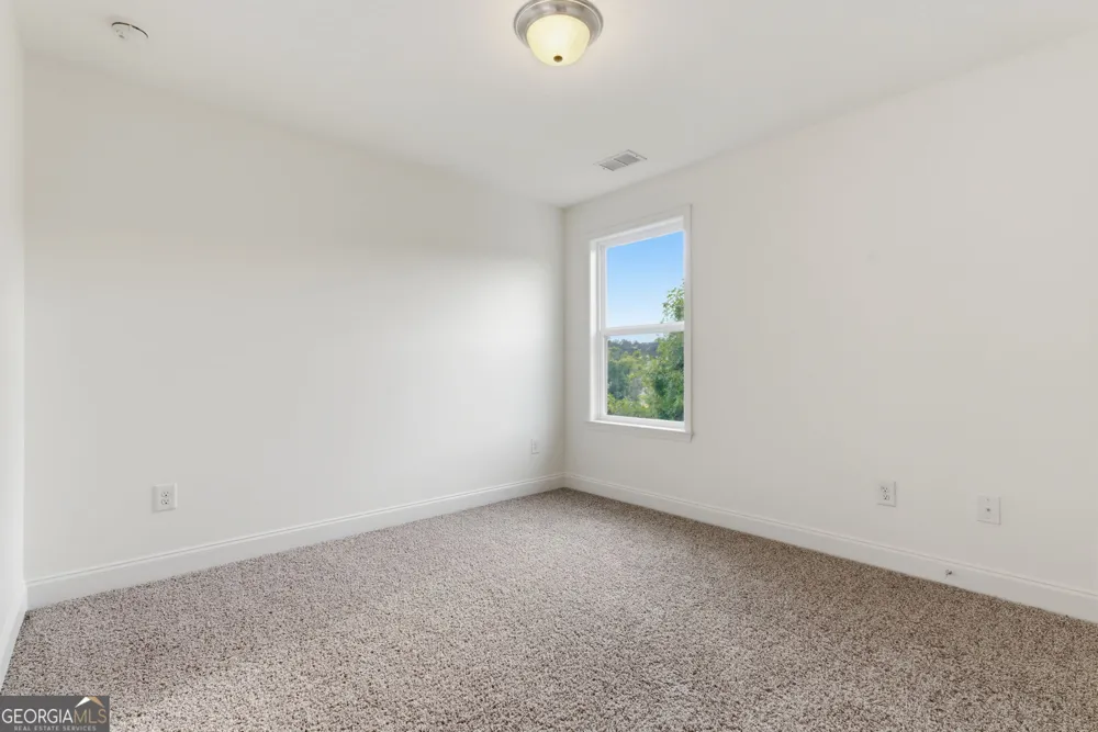 2855 Etienne LN Cumming, GA 30041