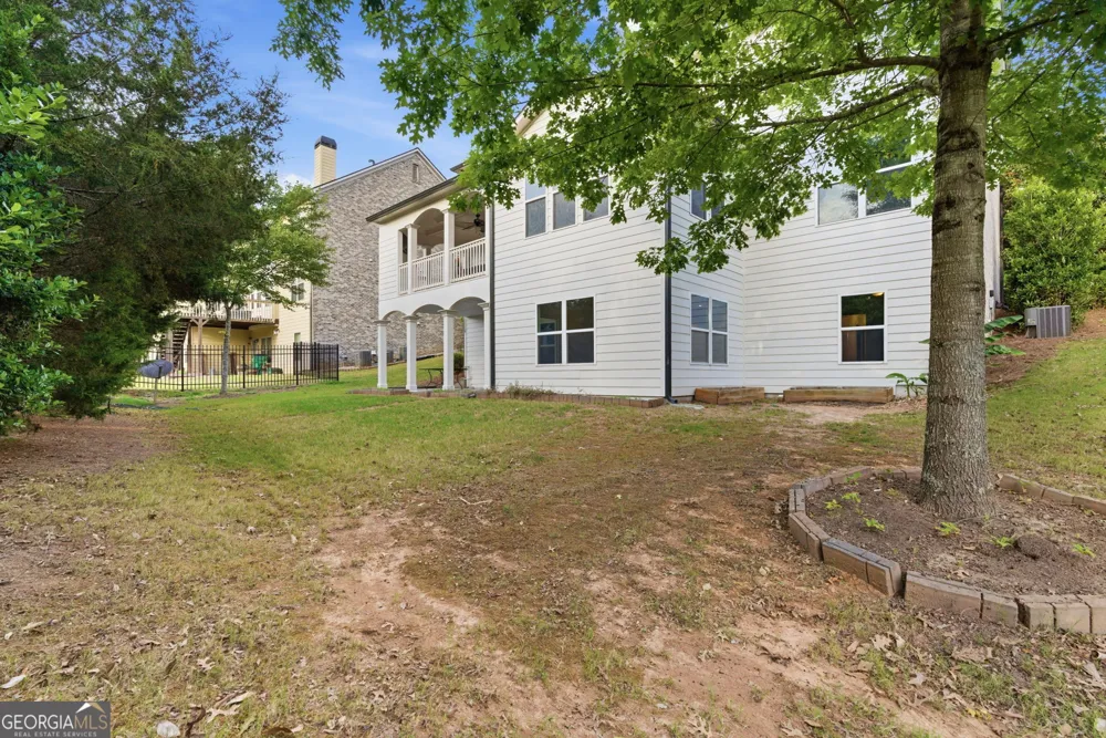 2855 Etienne LN Cumming, GA 30041