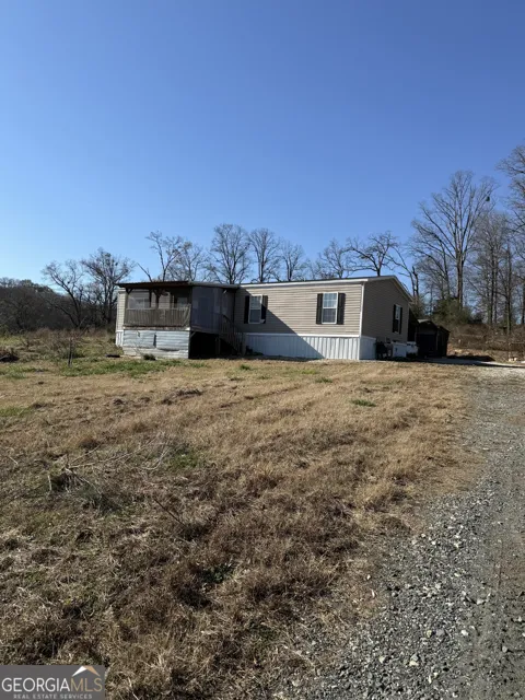319 Hunters Creek RD