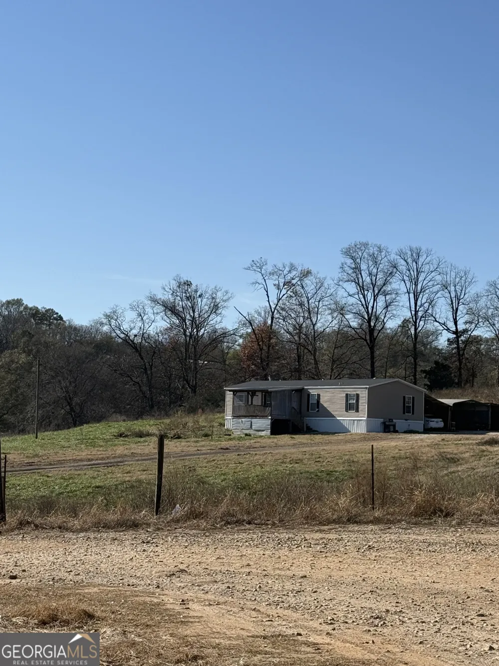 319 Hunters Creek RD Toccoa, GA 30577