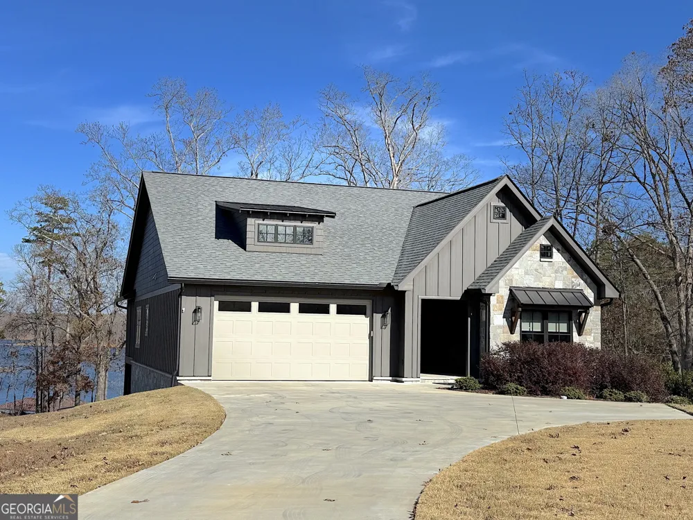 73 Yacht Club PTE Hartwell, GA 30643
