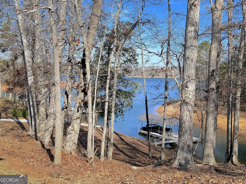 73 Yacht Club PTE Hartwell, GA 30643