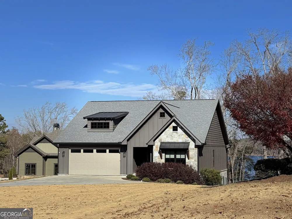 73 Yacht Club PTE Hartwell, GA 30643