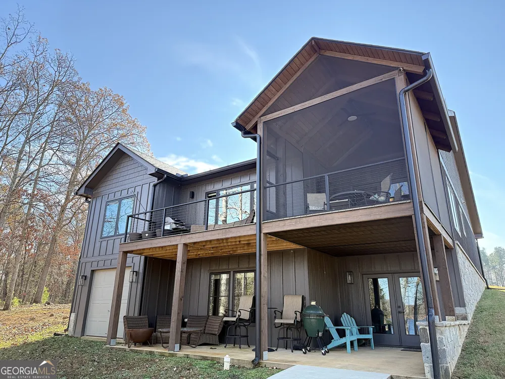73 Yacht Club PTE Hartwell, GA 30643