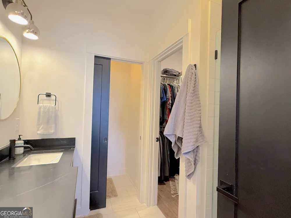 73 Yacht Club PTE Hartwell, GA 30643
