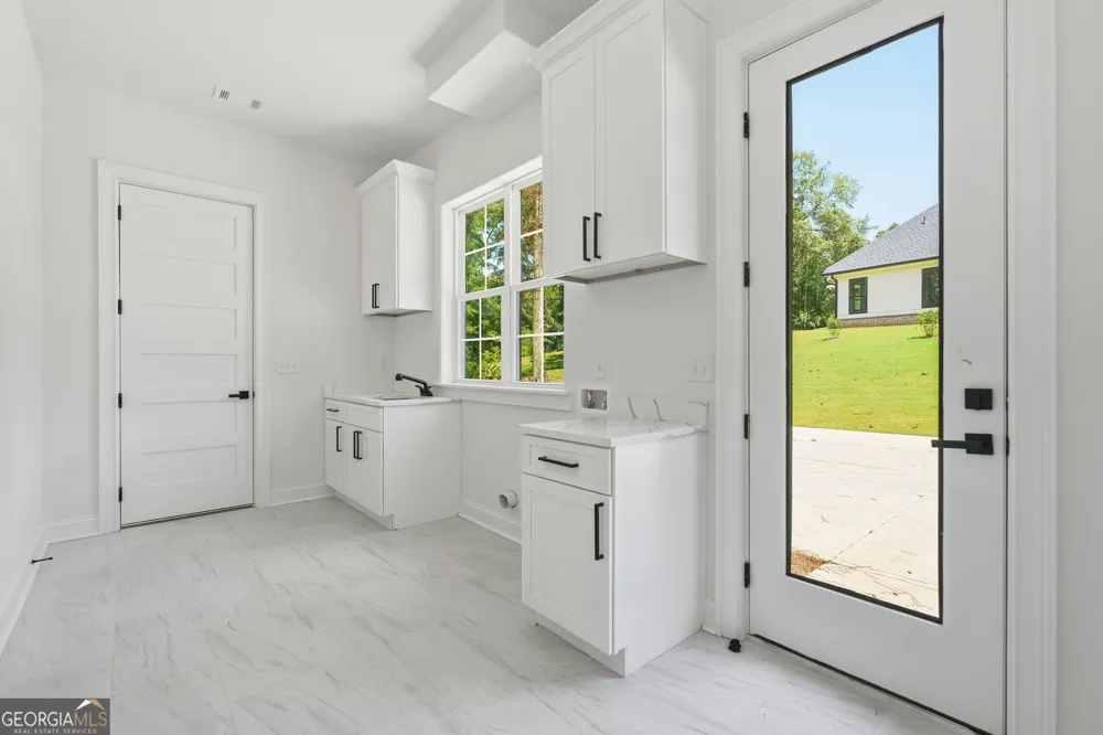 1278 Mulberry Commerce, GA 30530
