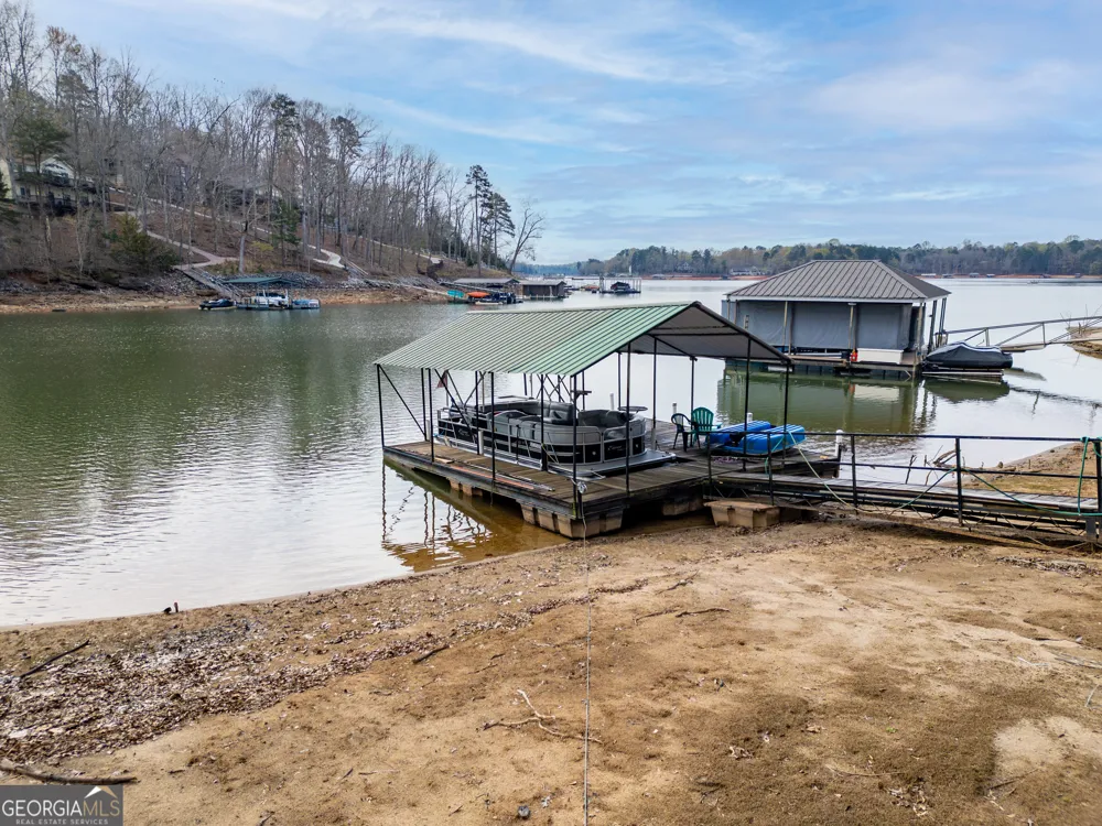109 Indian CT Westminster, SC 29693