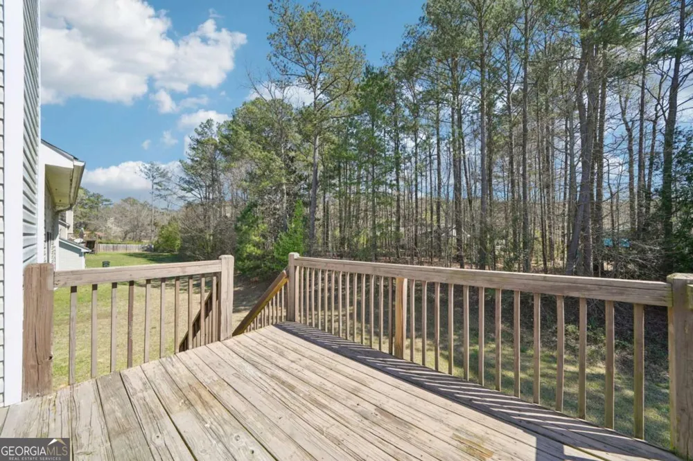 141 Longstreet CIR Oxford, GA 30054
