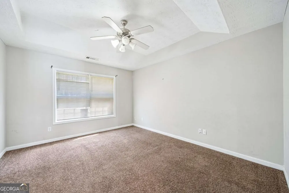 141 Longstreet CIR Oxford, GA 30054