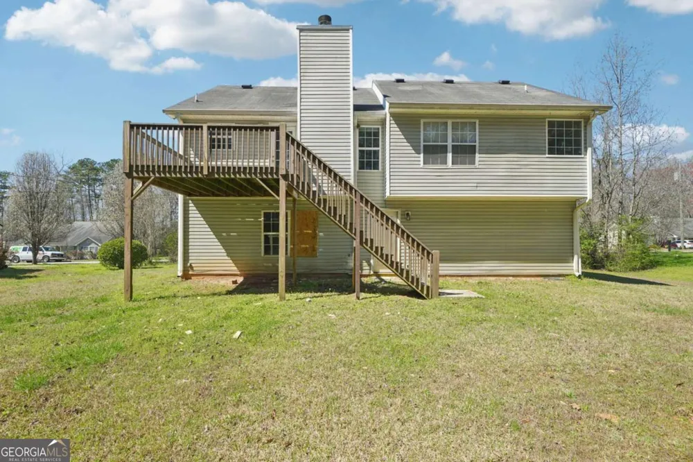 141 Longstreet CIR Oxford, GA 30054