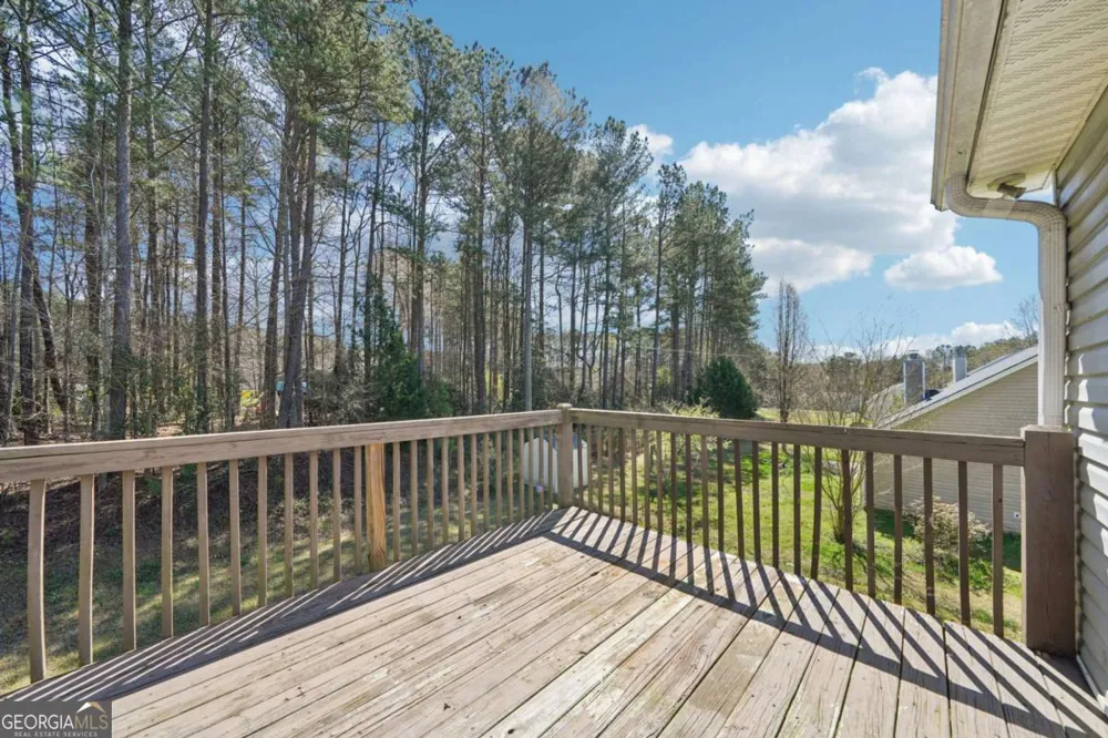 141 Longstreet CIR Oxford, GA 30054