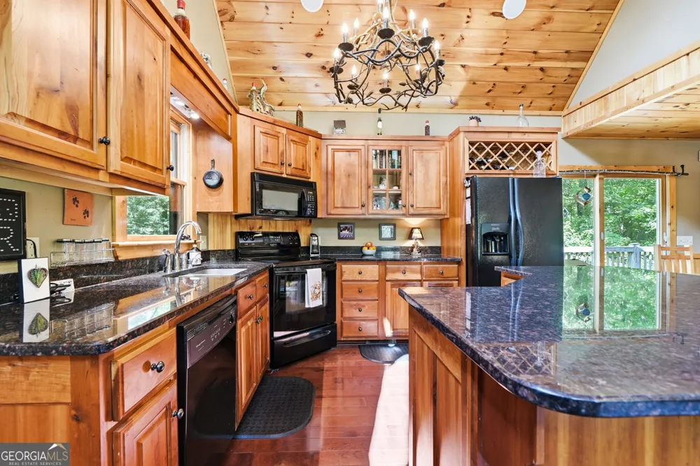 139 Deer TRL Mineral Bluff, GA 30559