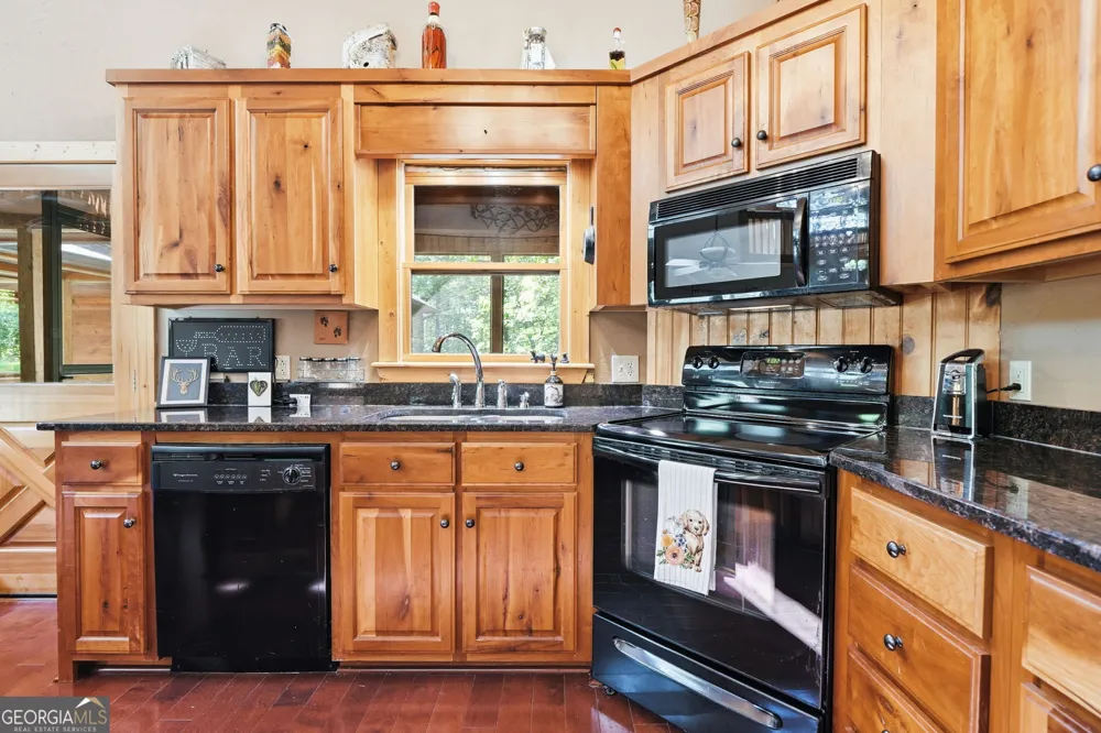 139 Deer TRL Mineral Bluff, GA 30559