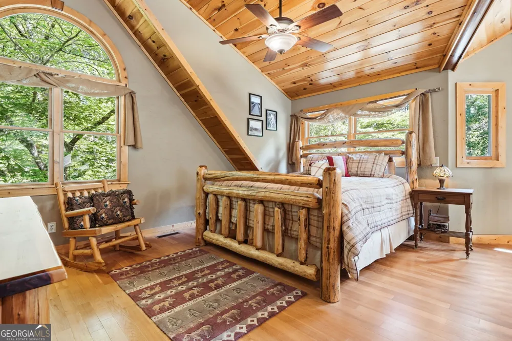 139 Deer TRL Mineral Bluff, GA 30559