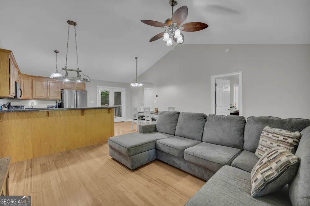 211 Normandy TRL Lavonia, GA 30553