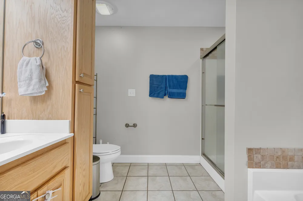 211 Normandy TRL Lavonia, GA 30553