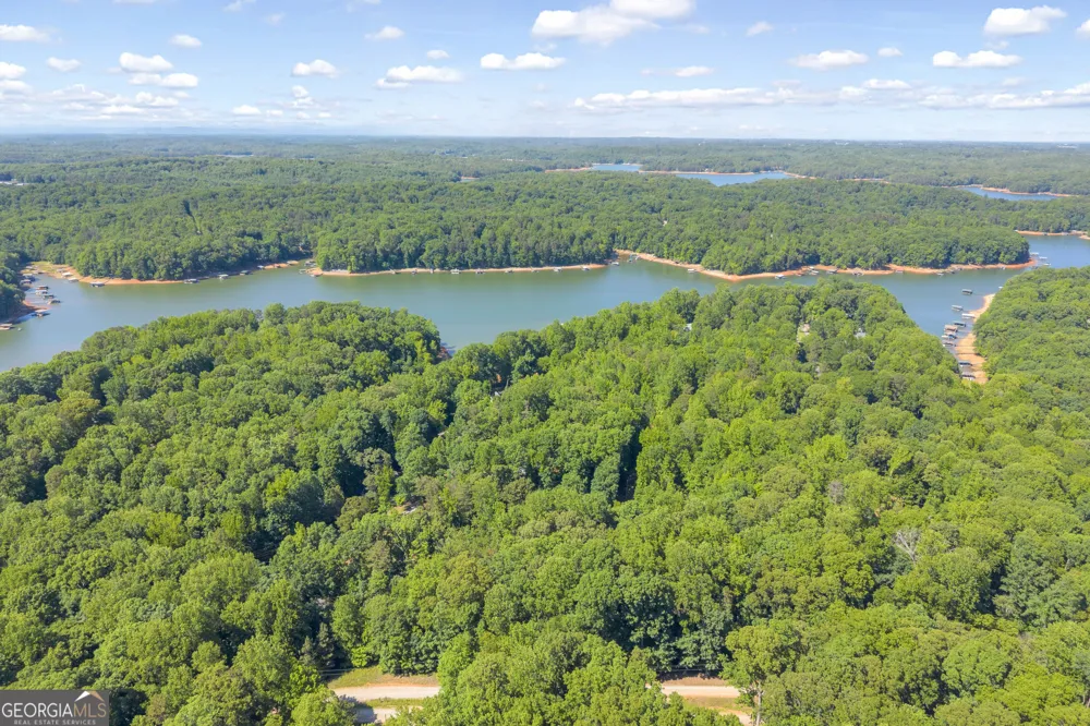 211 Normandy TRL Lavonia, GA 30553