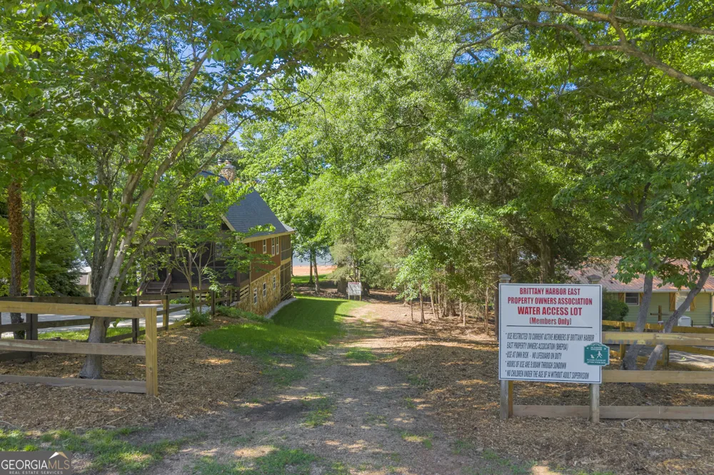211 Normandy TRL Lavonia, GA 30553