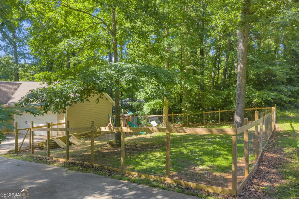 211 Normandy TRL Lavonia, GA 30553