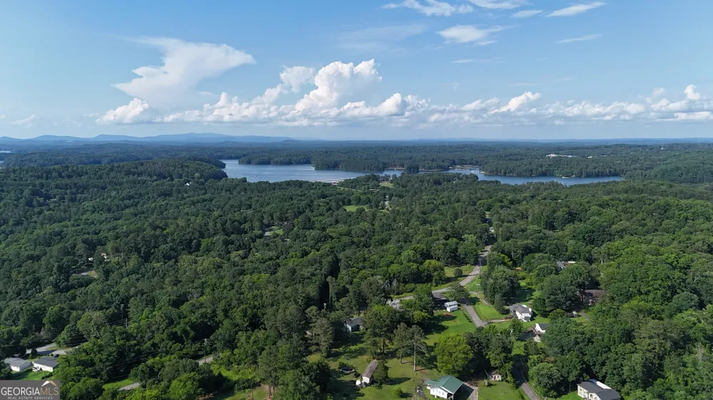36 Lake Top DR SE Cartersville, GA 30121