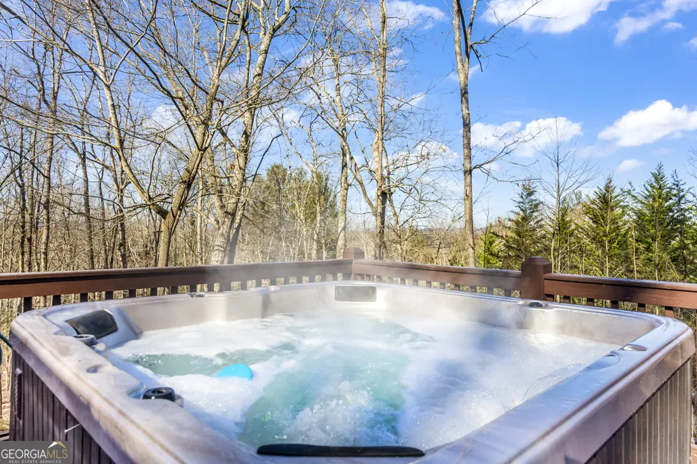 211 Highland Forest DR Morganton, GA 30560