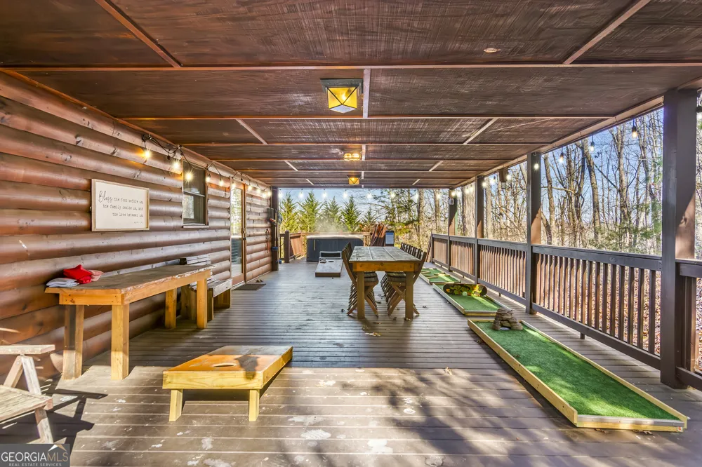 211 Highland Forest DR Morganton, GA 30560