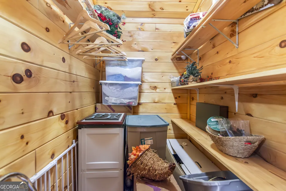 211 Highland Forest DR Morganton, GA 30560