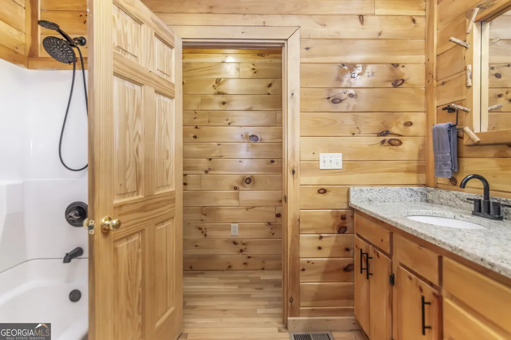 211 Highland Forest DR Morganton, GA 30560