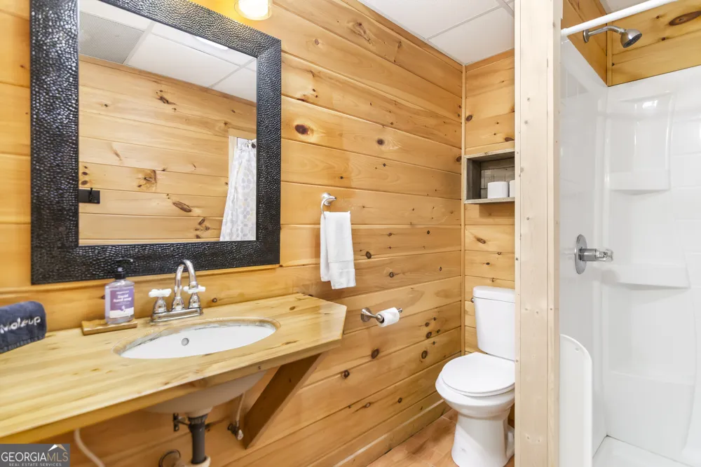211 Highland Forest DR Morganton, GA 30560
