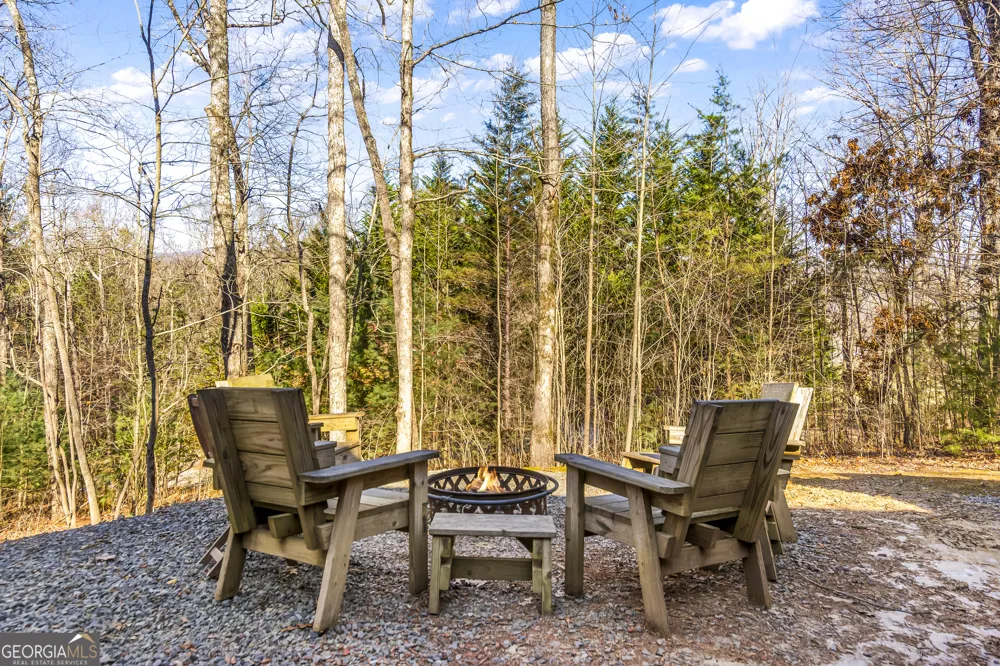 211 Highland Forest DR Morganton, GA 30560
