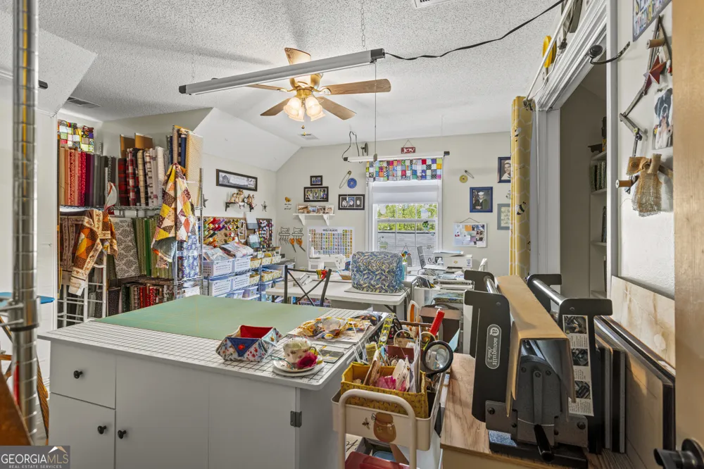 315 Jeanies RD Hinesville, GA 31313