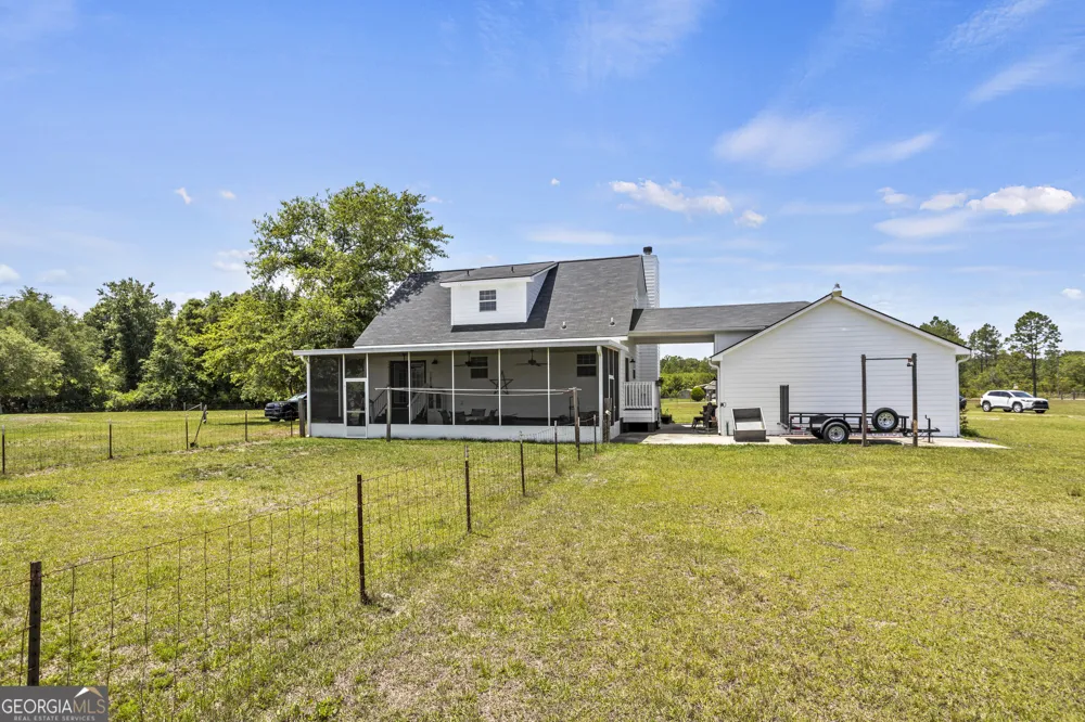 315 Jeanies RD Hinesville, GA 31313