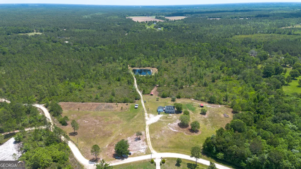315 Jeanies RD Hinesville, GA 31313