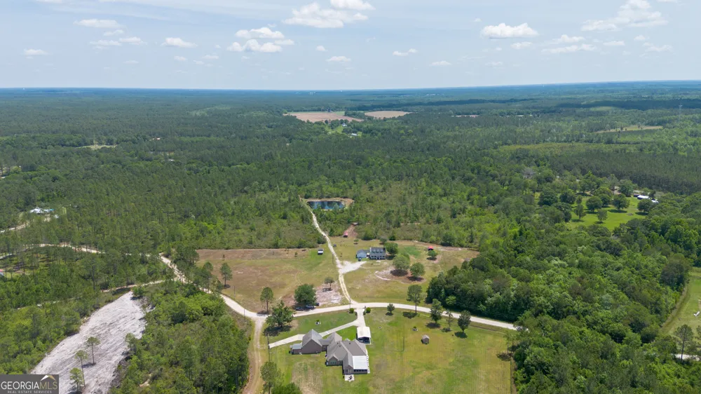 315 Jeanies RD Hinesville, GA 31313
